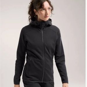 Arc'teryx Kyanite Hoodie - Women's Zip up Hoody size Medium Excellent condition